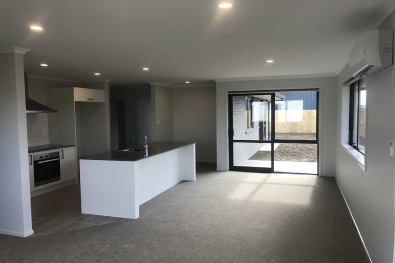 Photo of property in 84 Te Wharo Drive, Papamoa, 3118