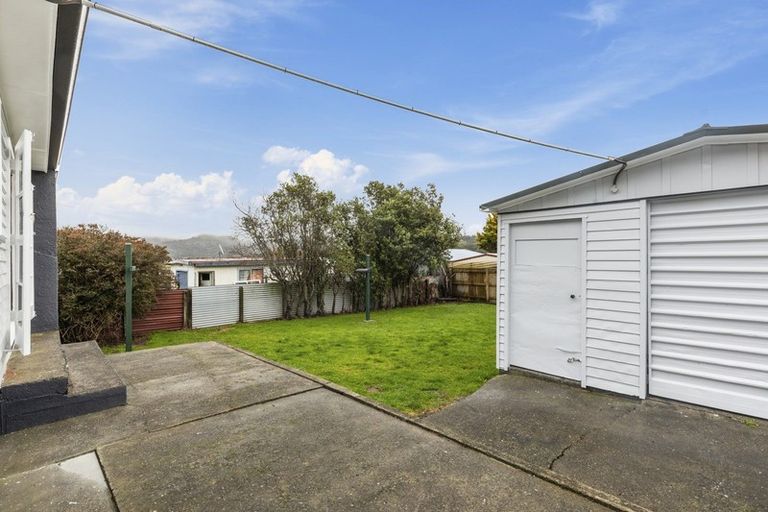 Photo of property in 25 Thirlmere Street, Wainuiomata, Lower Hutt, 5014