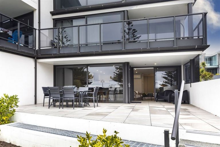 Photo of property in 3/20 Esplanade, Sumner, Christchurch, 8081