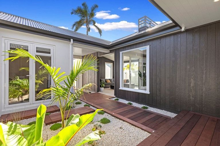Photo of property in 8 Montiicola Drive, Papamoa Beach, Papamoa, 3118