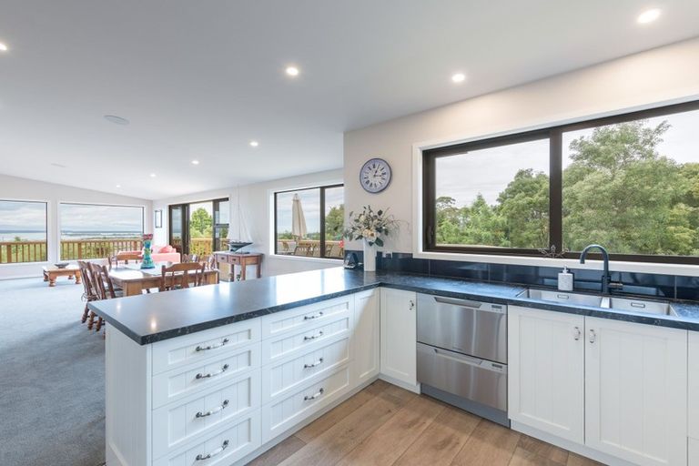 Photo of property in 17 Clairmont Heights, Stoke, Nelson, 7011