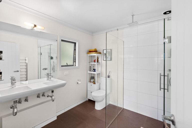 Photo of property in 82 Nichol Street, Lake Hawea, Wanaka, 9382