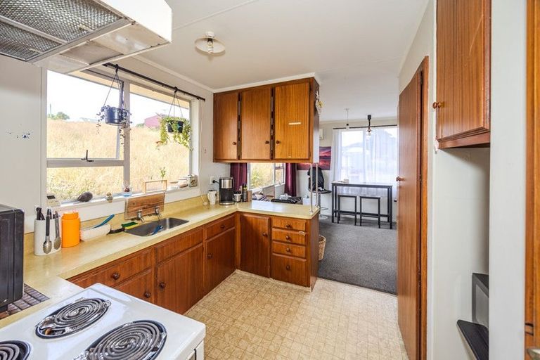 Photo of property in 63 Durham Street, Hampden, 9410