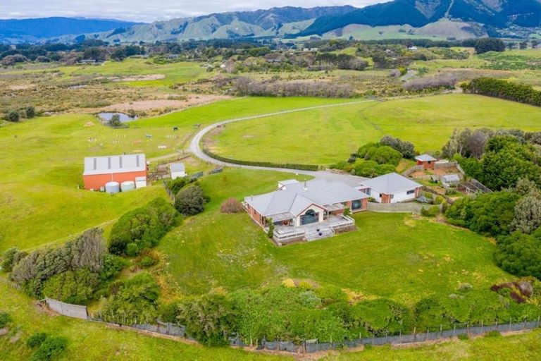 Photo of property in 276 Te Hapua Road, Te Horo, Otaki, 5581