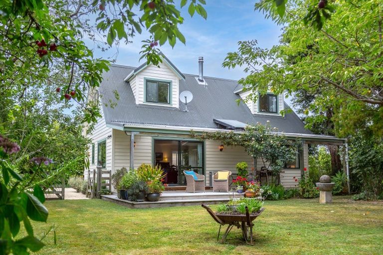 Photo of property in 30 Jellicoe Street, Greytown, 5712