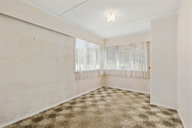 Photo of property in 1182 Taita Drive, Taita, Lower Hutt, 5011