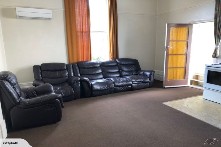 Photo of property in 1/132 London Street, Dunedin Central, Dunedin, 9016