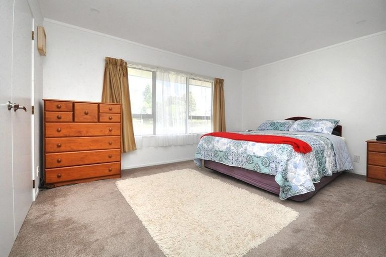 Photo of property in 88 Clevedon Road, Papakura, 2110