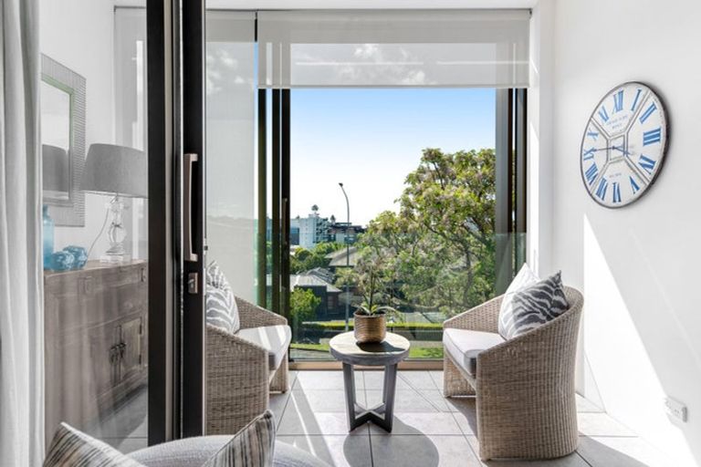 Photo of property in 202/12 Saint Marks Road, Remuera, Auckland, 1050