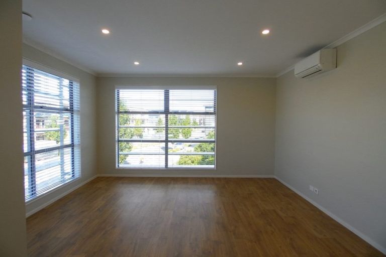 Photo of property in 140 Hobsonville Point Road, Hobsonville, Auckland, 0616