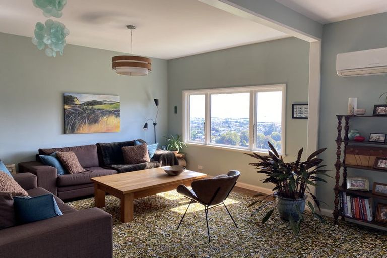 Photo of property in 102 Cleveland Terrace, Maitai, Nelson, 7010