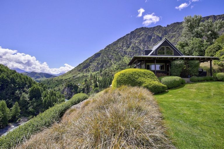 Photo of property in 434 Gorge Road, Arthurs Point, Queenstown, 9371