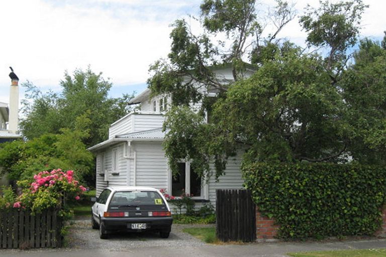 Photo of property in 44 Celia Street, Redcliffs, Christchurch, 8081