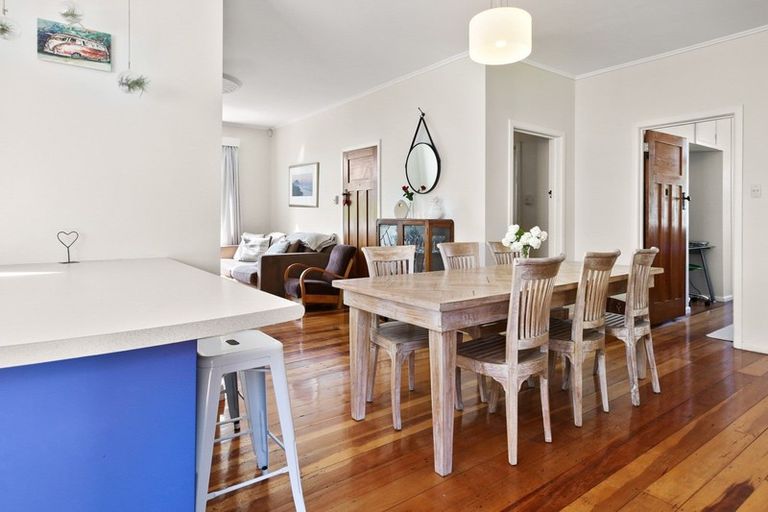 Photo of property in 22 Bettina Road, Fairfield, Hamilton, 3214