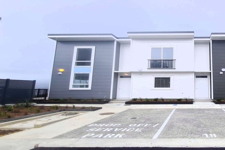 Photo of property in 17/30 Adventure Drive, Whitby, Porirua, 5024