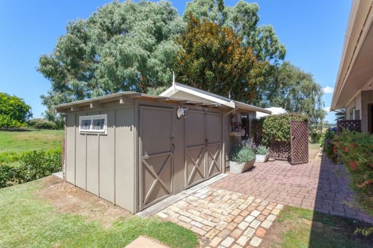 Photo of property in 8636 Paeroa Kopu Road, Puriri, Paeroa, 3674