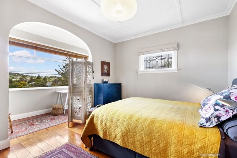 Photo of property in 39 Nottingham Street, Karori, Wellington, 6012