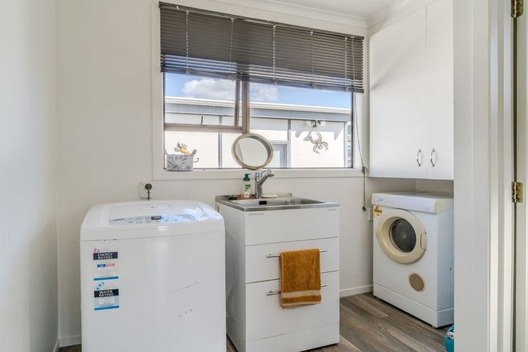 Photo of property in 114 Argyle Street, Mosgiel, 9024