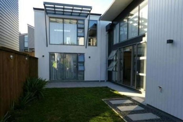 Photo of property in 12a Liquidambar Drive, Hobsonville, Auckland, 0616
