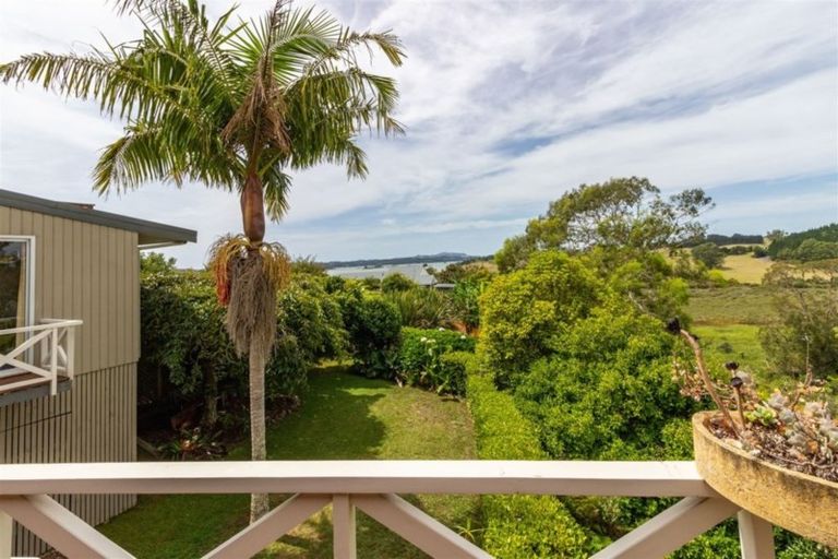 Photo of property in 33 Reinga Road, Kerikeri, 0230