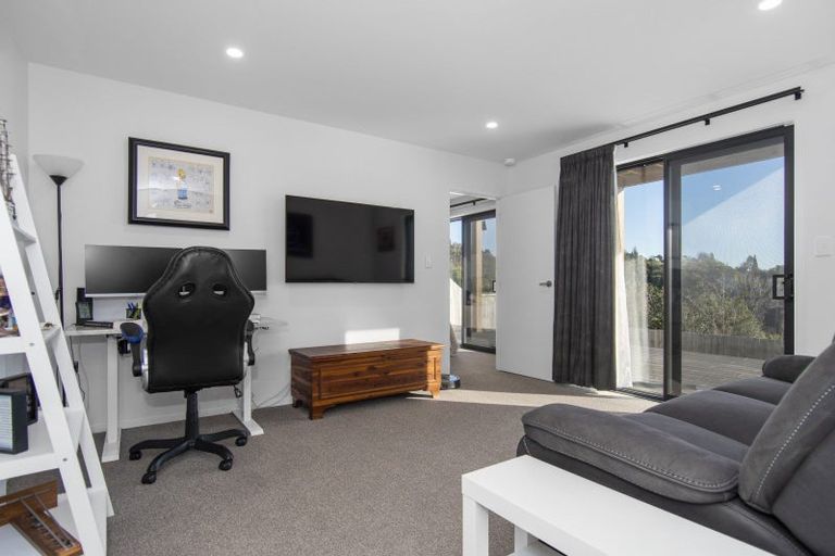 Photo of property in 6 Greenvale Place, Welcome Bay, Tauranga, 3112