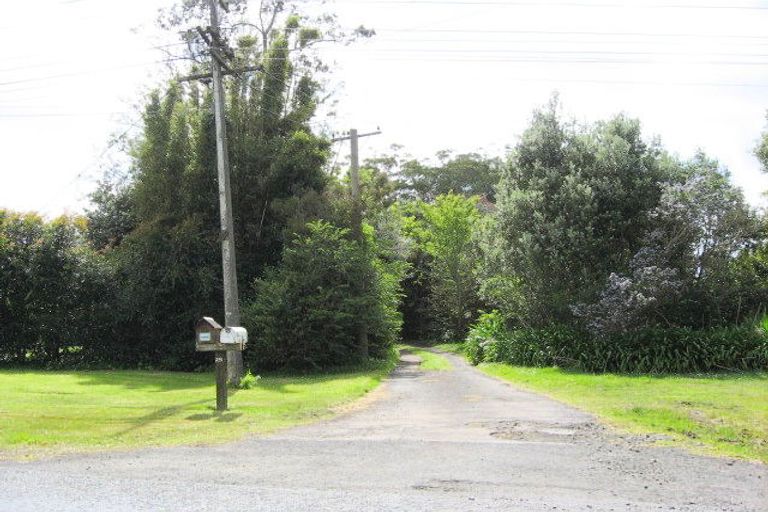 Photo of property in 25 Totara Road, Whenuapai, Auckland, 0618