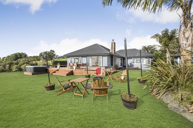 Photo of property in 54 Mcgregor Road, Clevedon, Papakura, 2582