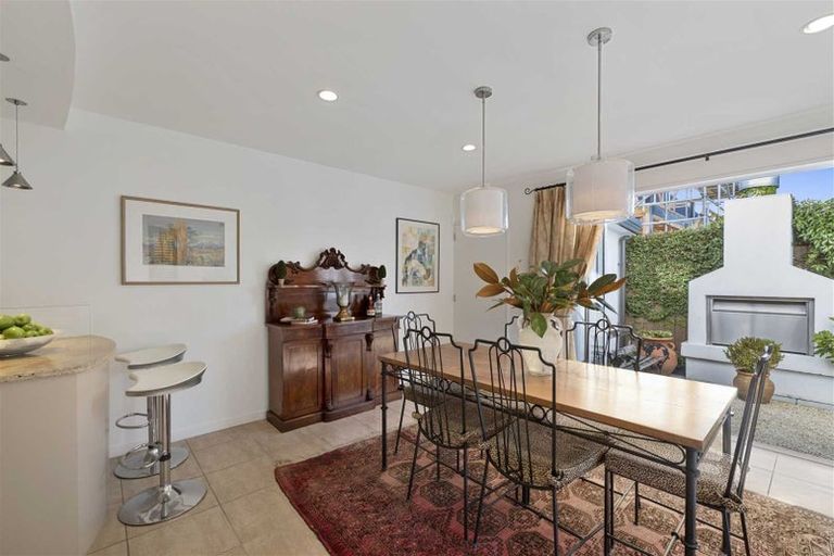 Photo of property in 14a Clissold Street, Merivale, Christchurch, 8014