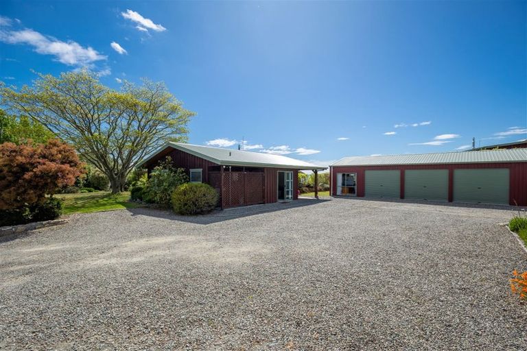 Photo of property in 335 Old Coach Road, Upper Moutere, 7173