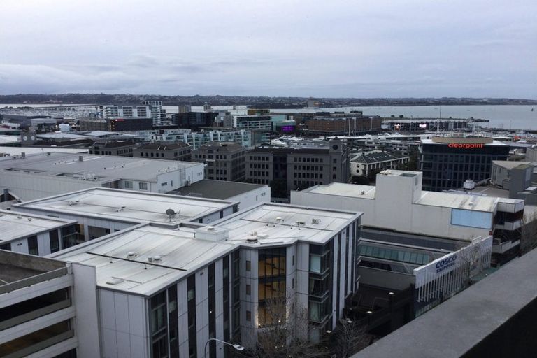 Photo of property in Alpha Apartments, 802/17 Vogel Lane, Auckland Central, Auckland, 1010