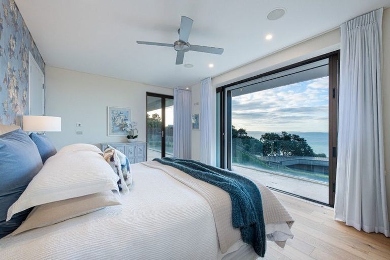 Photo of property in 2/214a Lake Road, Hauraki, Auckland, 0622