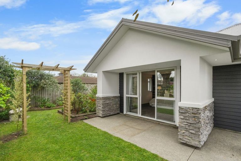 Photo of property in 4 Levinge Lane, Hillmorton, Christchurch, 8024