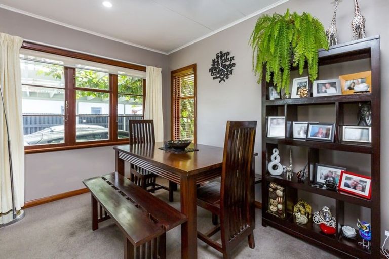 Photo of property in 8 Henry Street, Ebdentown, Upper Hutt, 5018