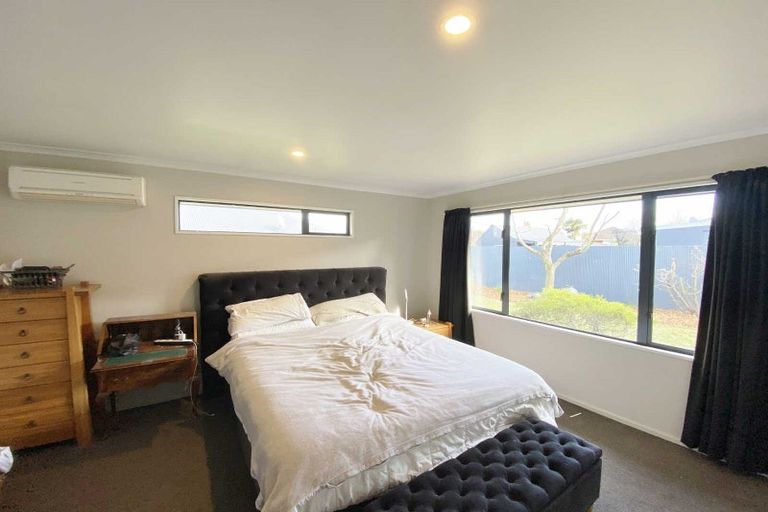 Photo of property in 549a Cranford Street, Papanui, Christchurch, 8052