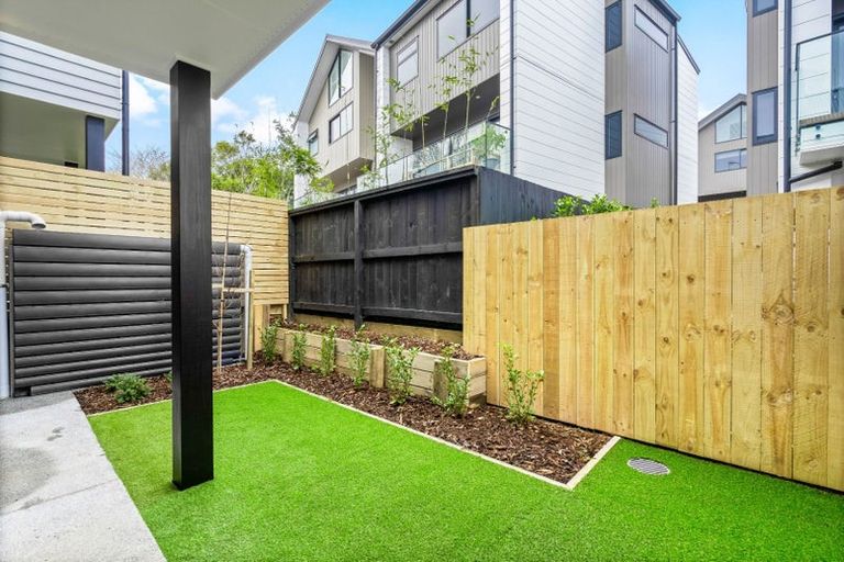 Photo of property in 14 Panoni Lane, Howick, Auckland, 2014