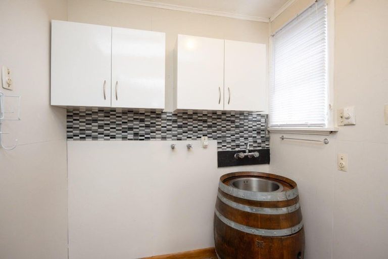 Photo of property in 4 Upham Terrace, Roslyn, Palmerston North, 4414
