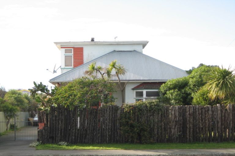 Photo of property in 111 Oram Avenue, New Brighton, Christchurch, 8061