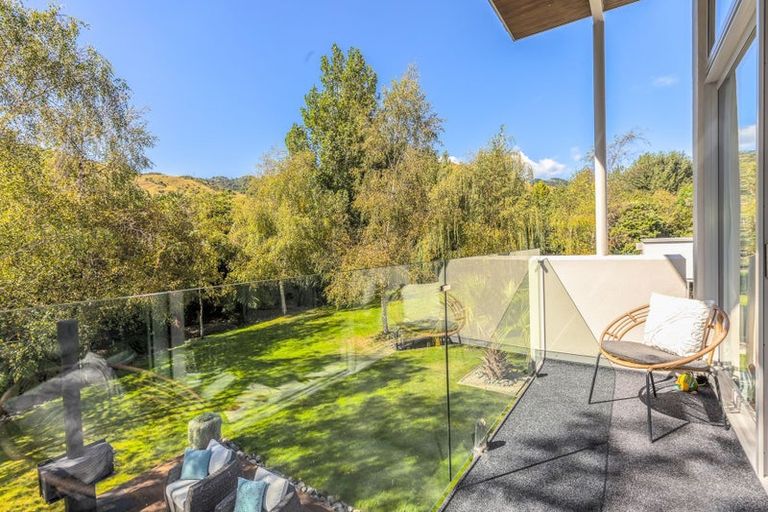 Photo of property in 124 Maui Pomare Road, Nikau Valley, Paraparaumu, 5032