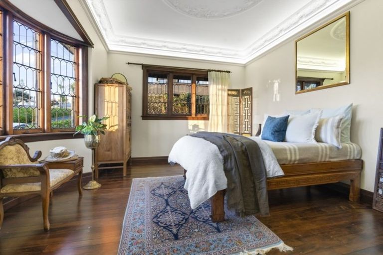 Photo of property in 18 Huia Street, Devonport, Auckland, 0624