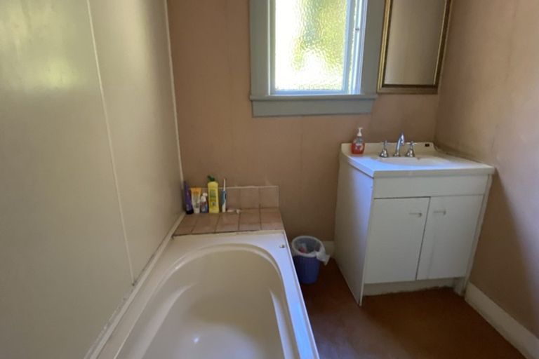 Photo of property in 132 Helensburgh Road, Wakari, Dunedin, 9010