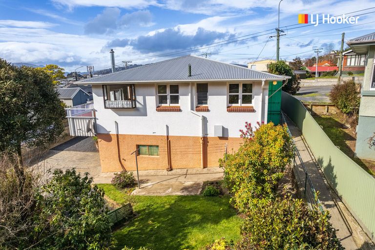 Photo of property in 62 Playfair Street, Caversham, Dunedin, 9012