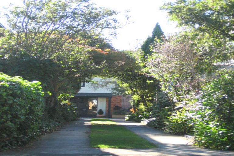 Photo of property in 9 Kowhai Street, Eastbourne, Lower Hutt, 5013