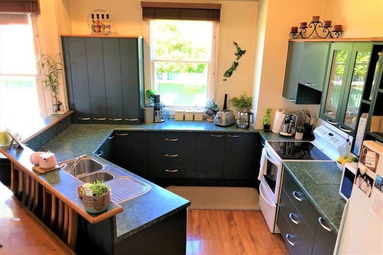 Photo of property in 22 Frances Street, Balclutha, 9230