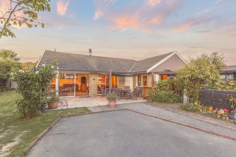 Photo of property in 9 Kinver Place, Spreydon, Christchurch, 8024