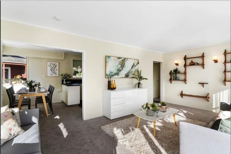 Photo of property in 10 Ashdown Place, Pahurehure, Papakura, 2113