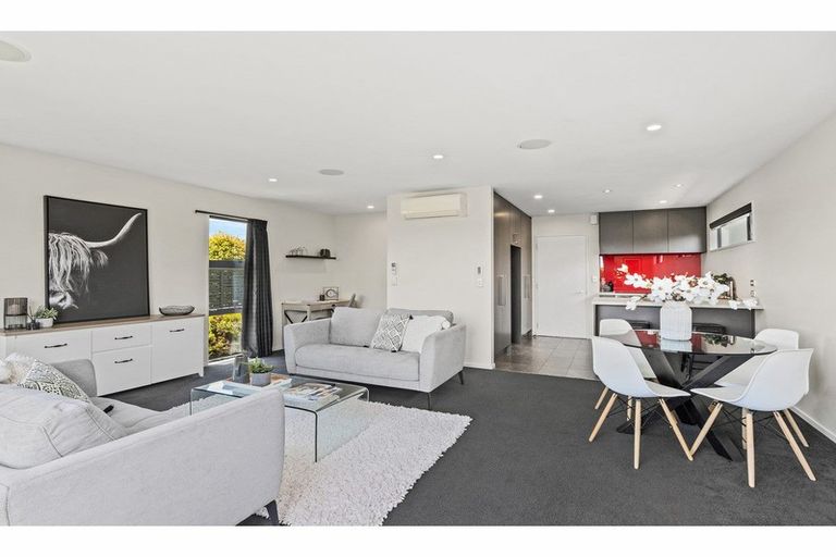 Photo of property in 27 Blaenavon Lane, Halswell, Christchurch, 8025