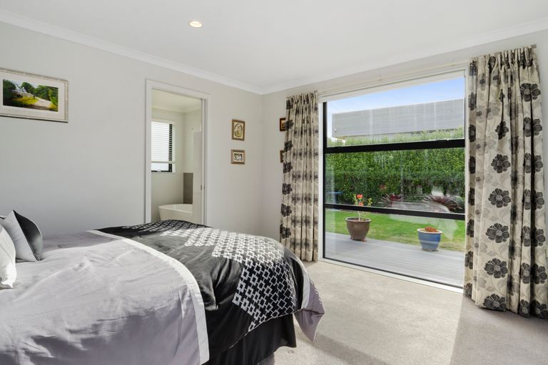 Photo of property in 182 Mangatawhiri Road, Omaha, Warkworth, 0986