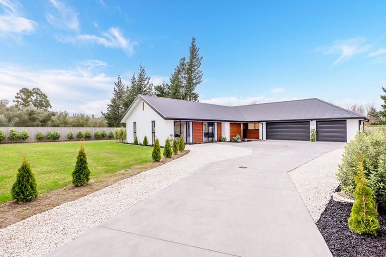 Photo of property in 12b Wykes Place, Amberley, 7410