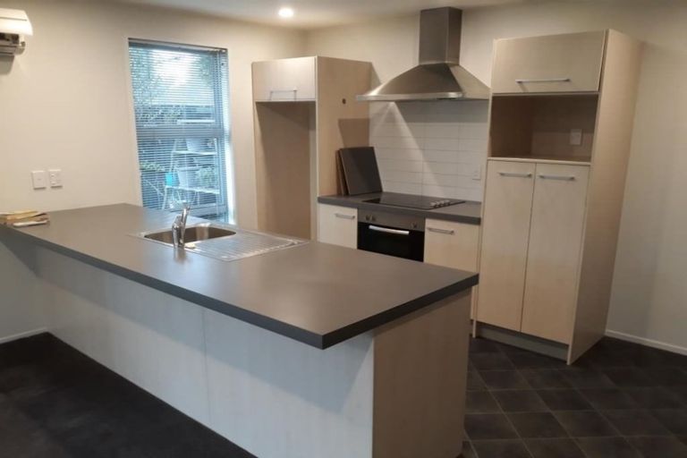 Photo of property in 2/113 Osborne Street, Waltham, Christchurch, 8011