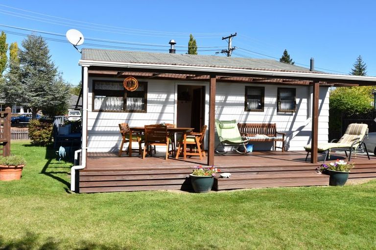 Photo of property in 17 Glenbrook Crescent, Twizel, 7901